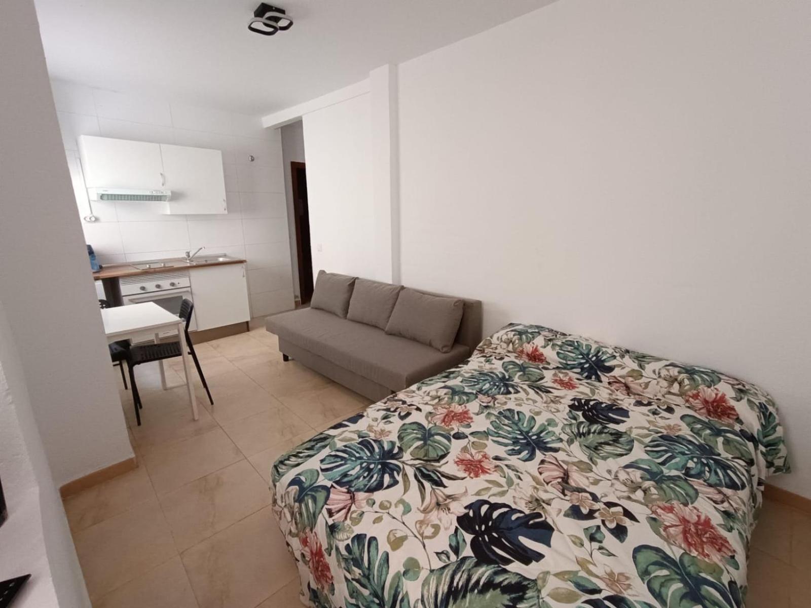 Enjoy Malaga Plaza De Las Flores Экстерьер фото